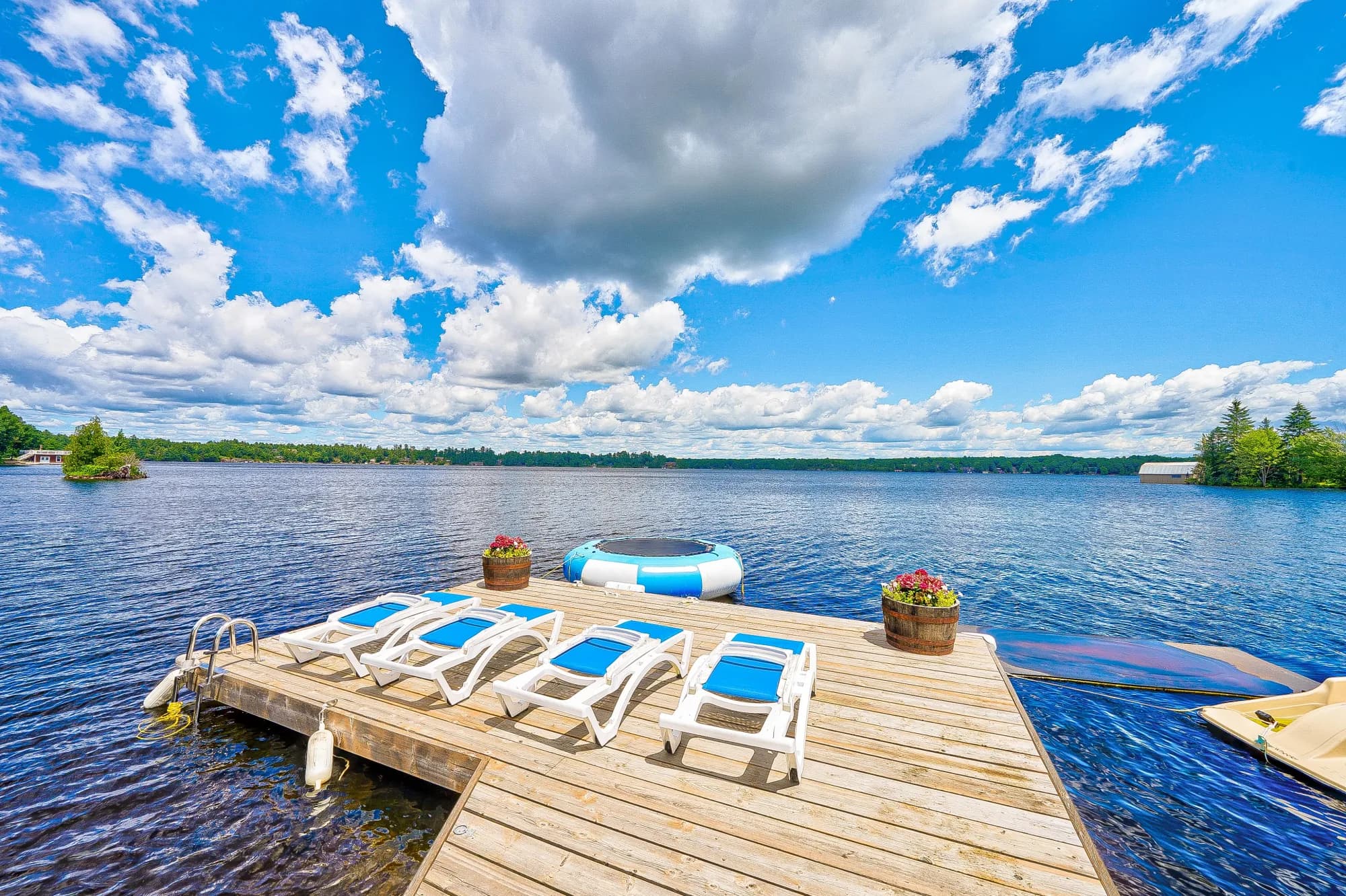 Waterfront Cottage Retreat, Muskoka · Ontario